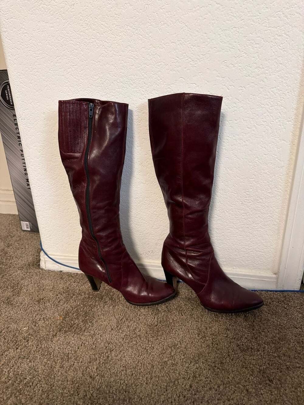 Vintage Made in Spain Burgundy Leather Knee High Boots with Ribbed Detail Y2K ox